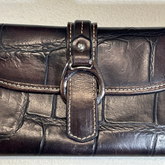 Dooney & Bourke Croc Embossed Leather shoulder Bag Matching Wallet & Dust Cover - Picture 9 of 16